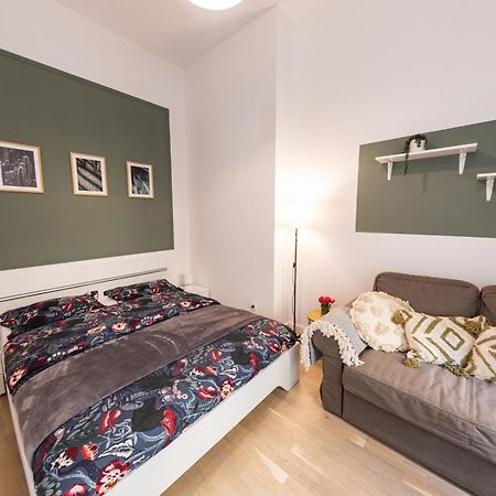 Wenceslas Square Apartment Prag Exteriör bild